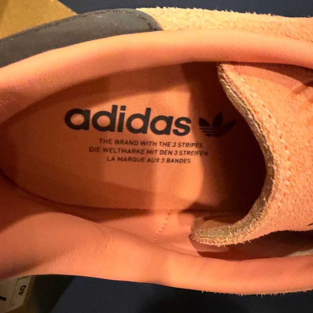 Adidas Gazelle Pink and Black Sneakers Mens Size‎ 9 NWT - Picture 9 of 10